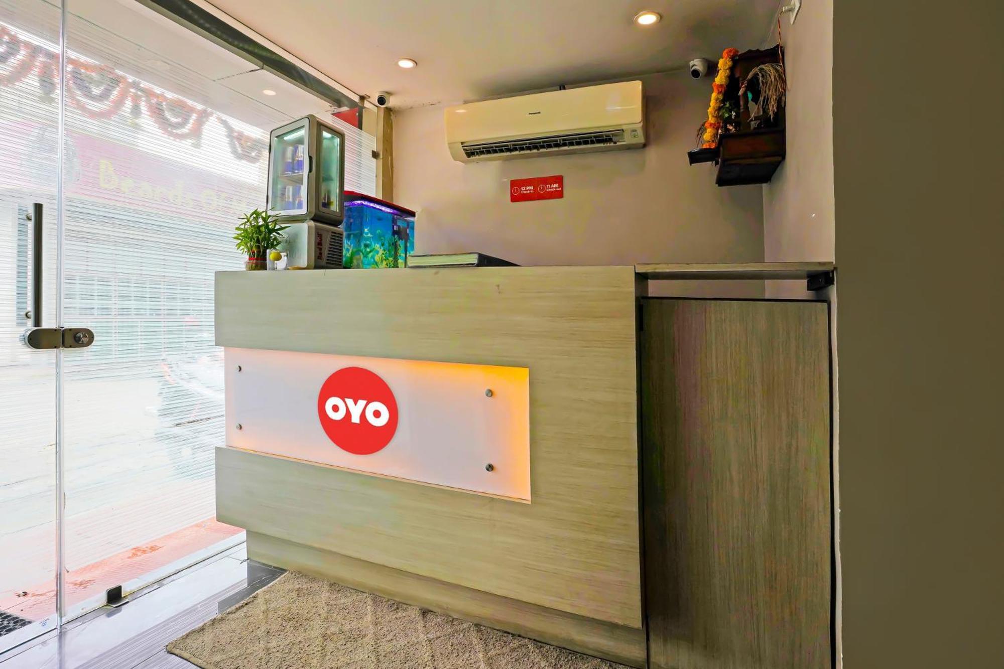 Super Hotel O Homestay Andheri East Мумбаи Экстерьер фото